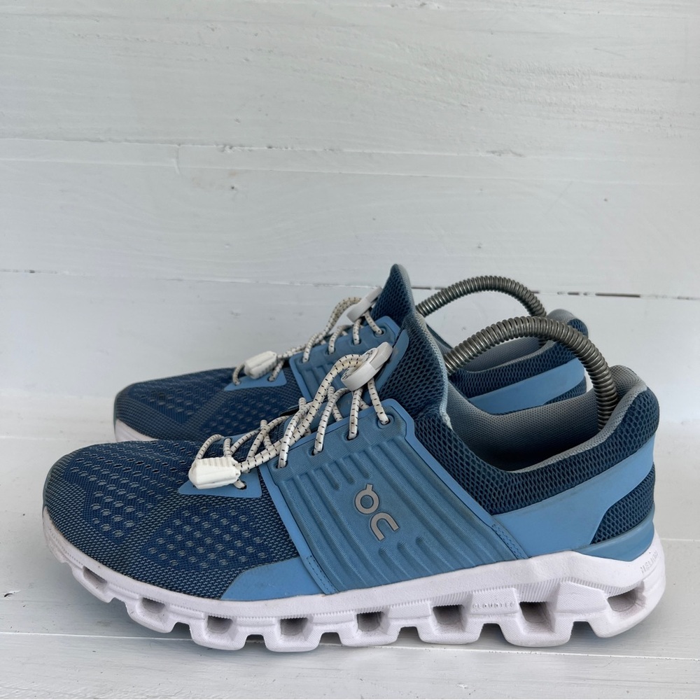 On Cloud Running Sneakers Light Blue Lake Sky Women's 9.5 Cloudswift Walking